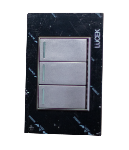 [ELE-BP03CBB] PLACA CON 3 INTERRUPTORES SENCILLOS DE 1 MÓDULO.BLANCO(10)